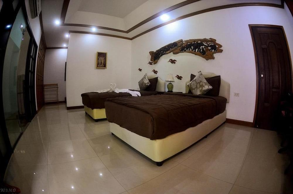 Chaiyo Resort Phuket Exterior photo