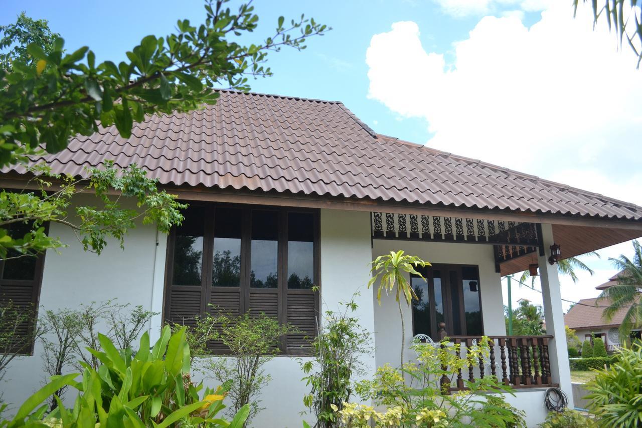 Chaiyo Resort Phuket Exterior photo