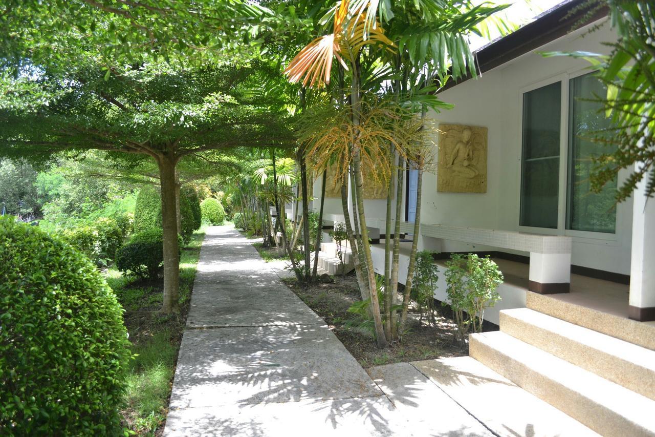Chaiyo Resort Phuket Exterior photo